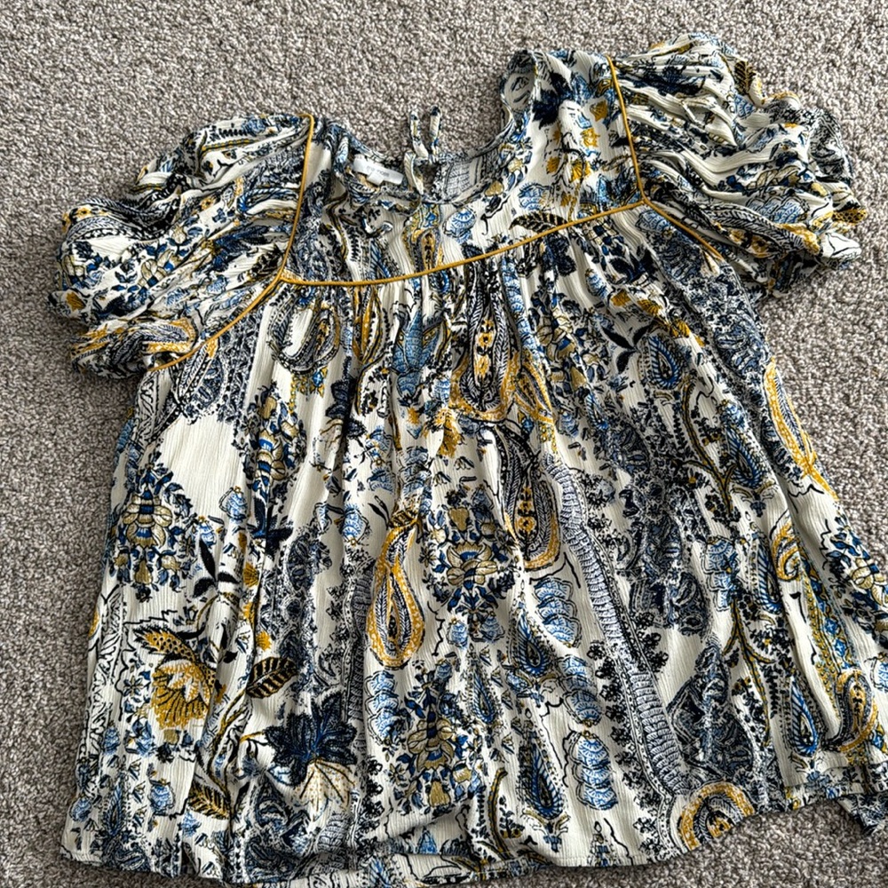 Maurice’s Flutter sleeve floral and paisley blouse